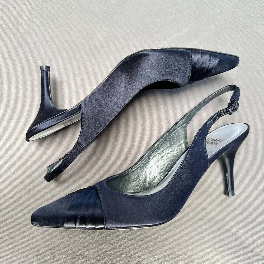 Stuart‎ Weitzman - Picture 2 of 6